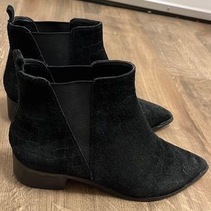 Marc Fischer suede black booties